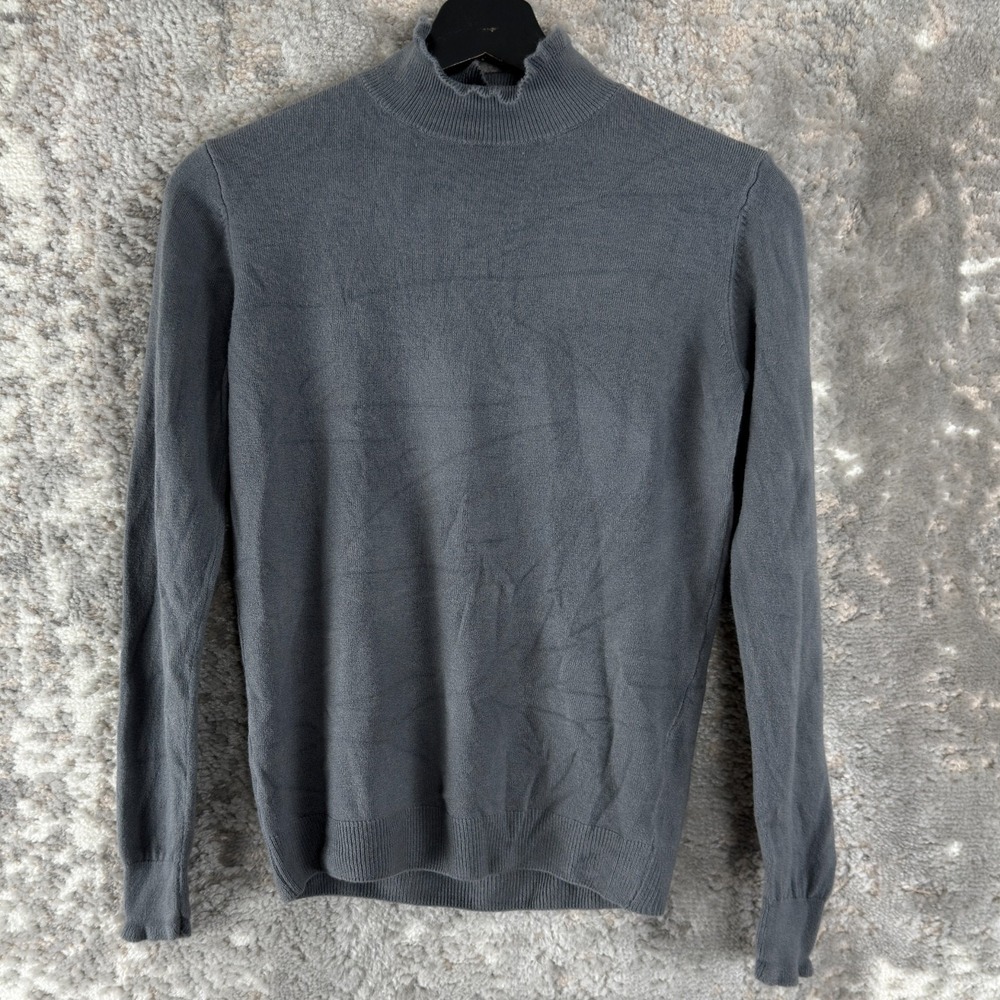 Bestow Size M Turtle Neck Minimalist Sweater‎ Gray Long Sleeve Pullover